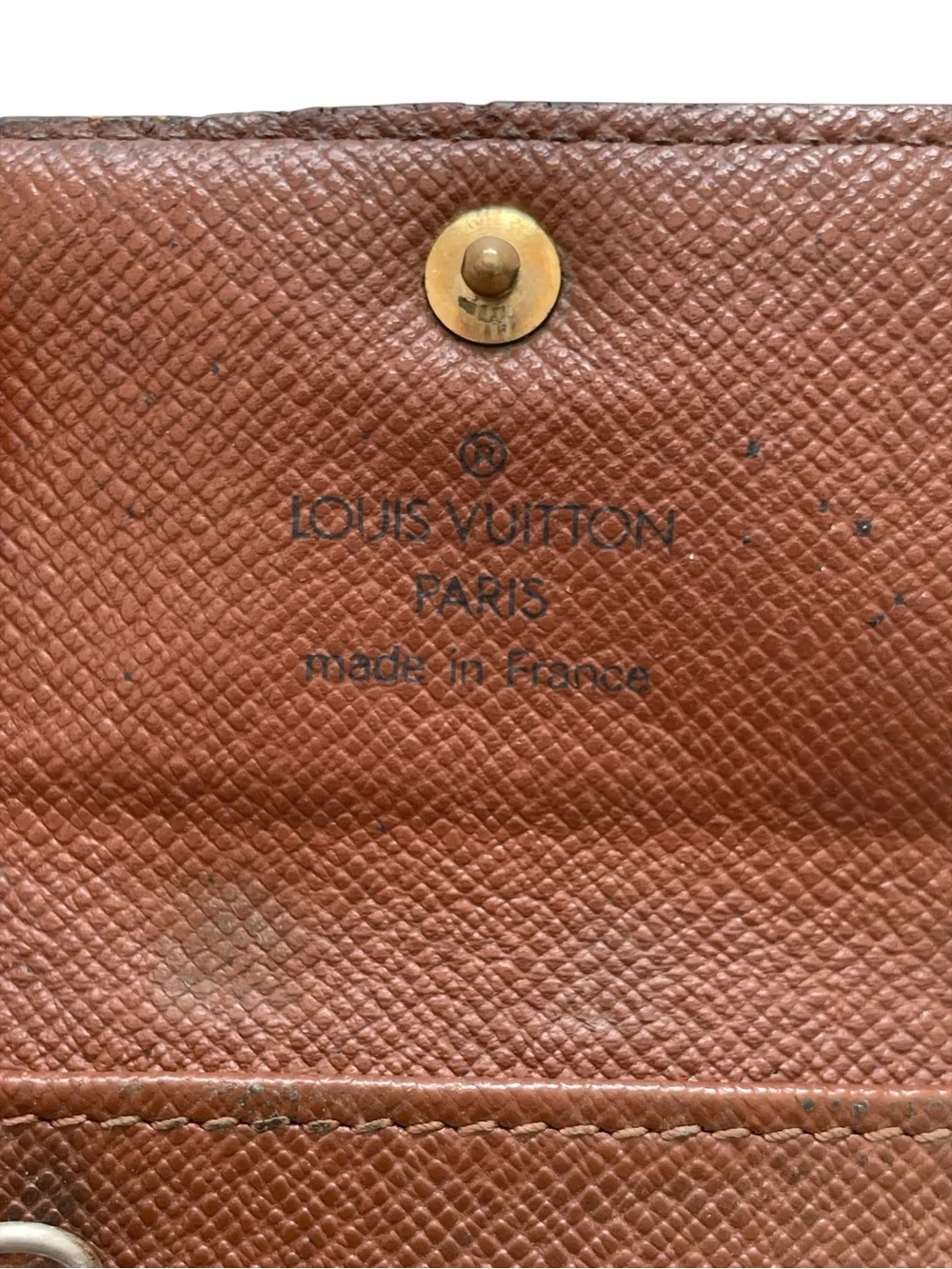 Authentic Vintage Louis Vuitton Monogram 4-Key Holder